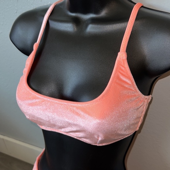 Coral orange velvet slight dip neck line swimsuit set. - Picture 5 of 16